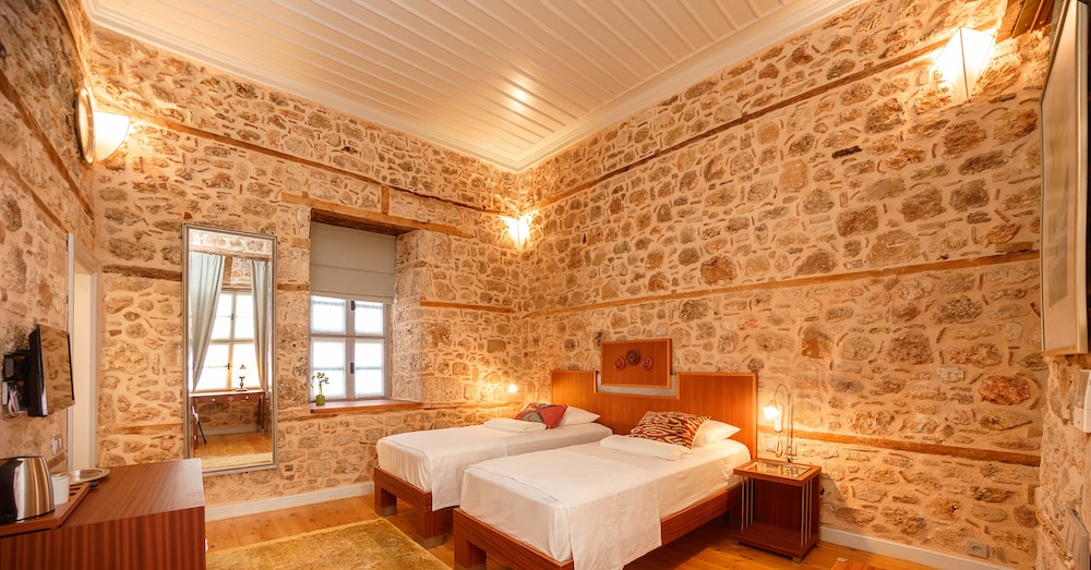 Delight Deluxe Boutique Hotel 45/79