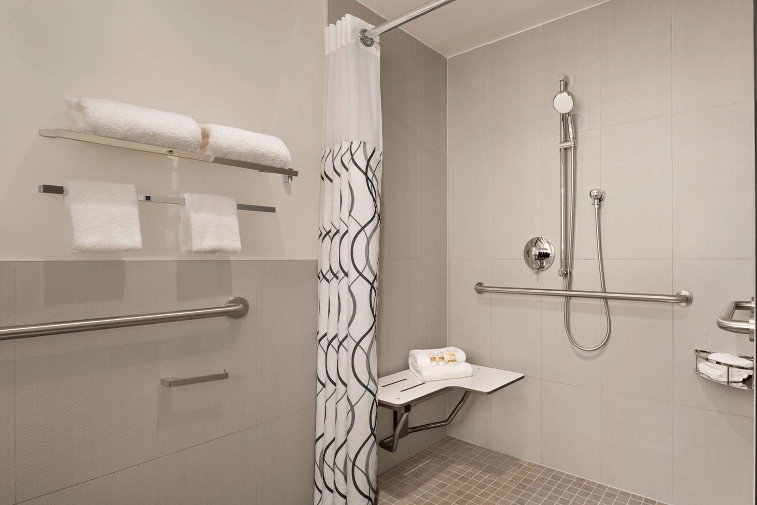 La Quinta Inn Suites By Wyndham Times Square South 59/60