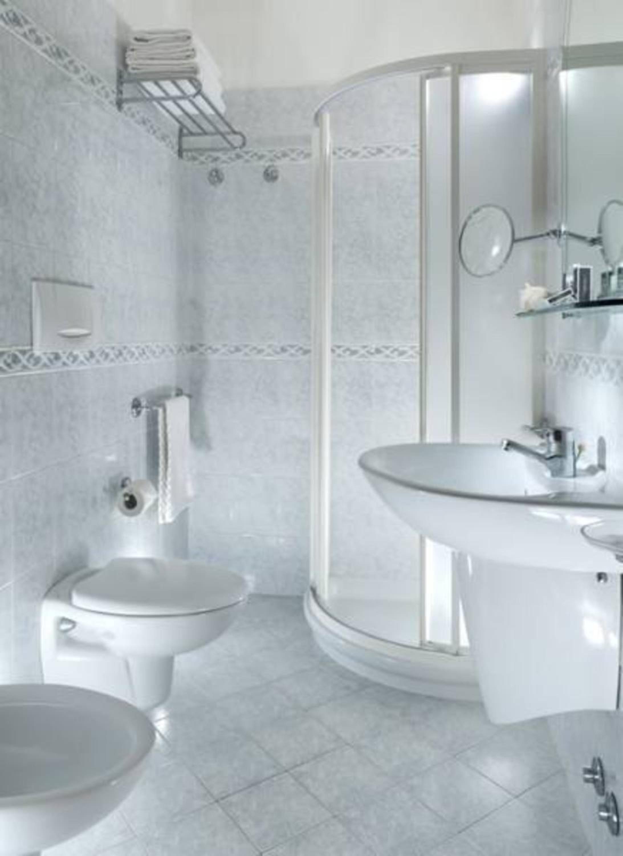 Ambra Hotel 46/50