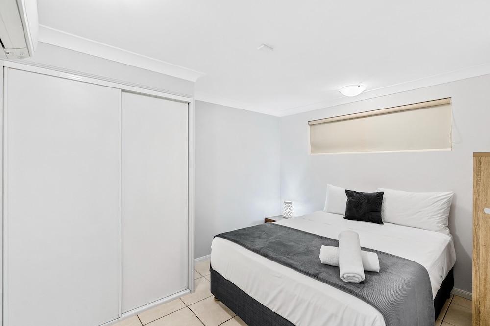 Cairns City Apartments 15/61