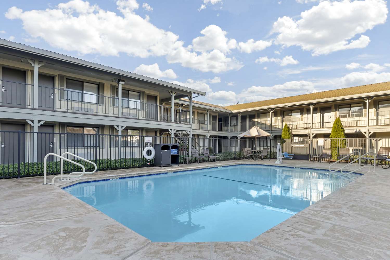 Best Western Cordelia Inn 2/27