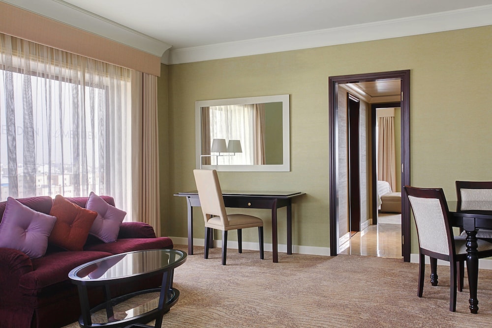 لي ميريديان جدة(Le Meridien) 18/26