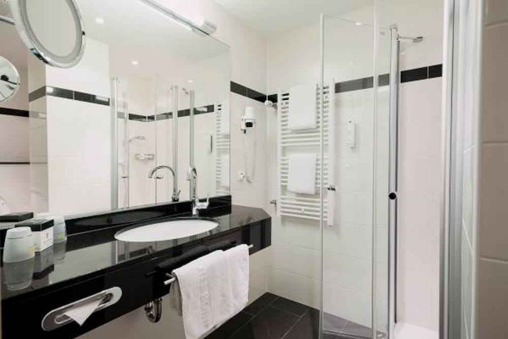 ACHAT Sternhotel Bonn 12/47