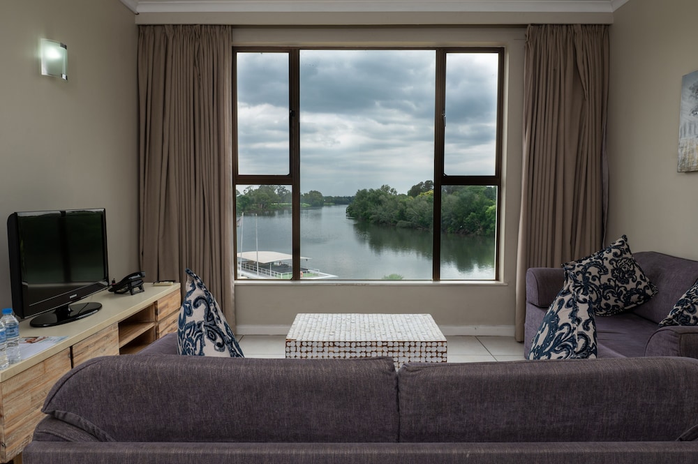 Riviera on Vaal Resort 56/66