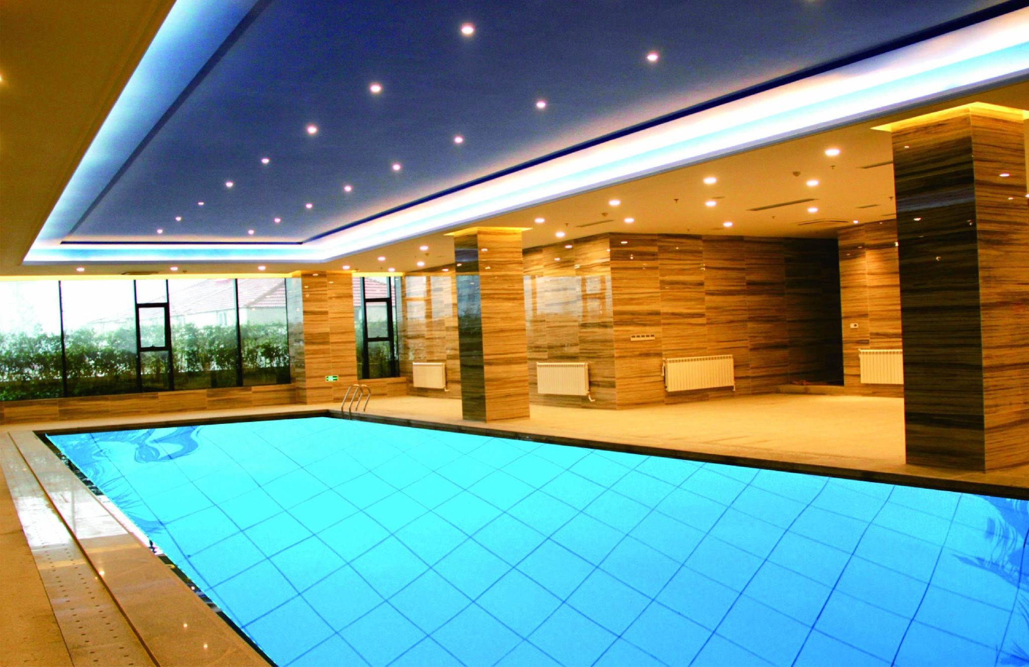 Qiankun International Hotel Xiaogan 9/23