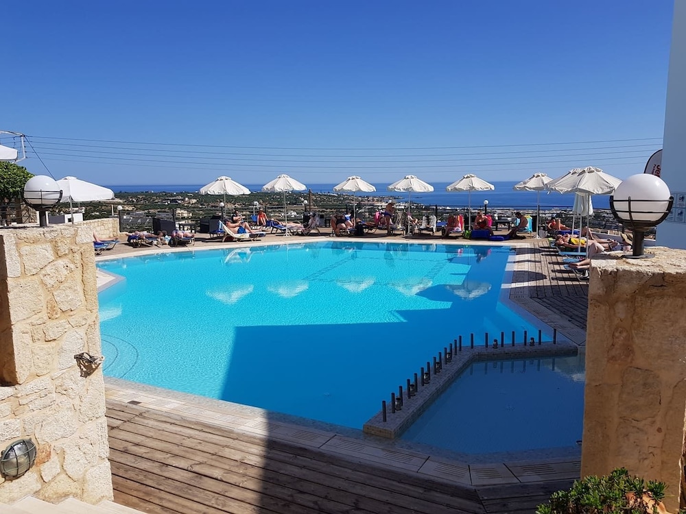 Amazones Village Suites 31/50