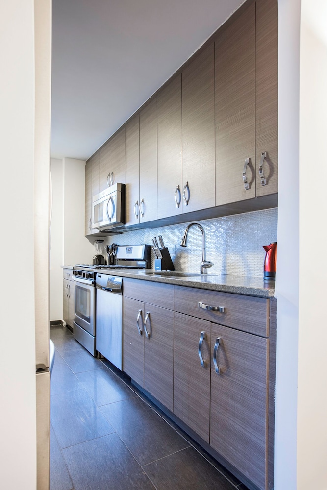 NYC Luxe Rentals 5/50