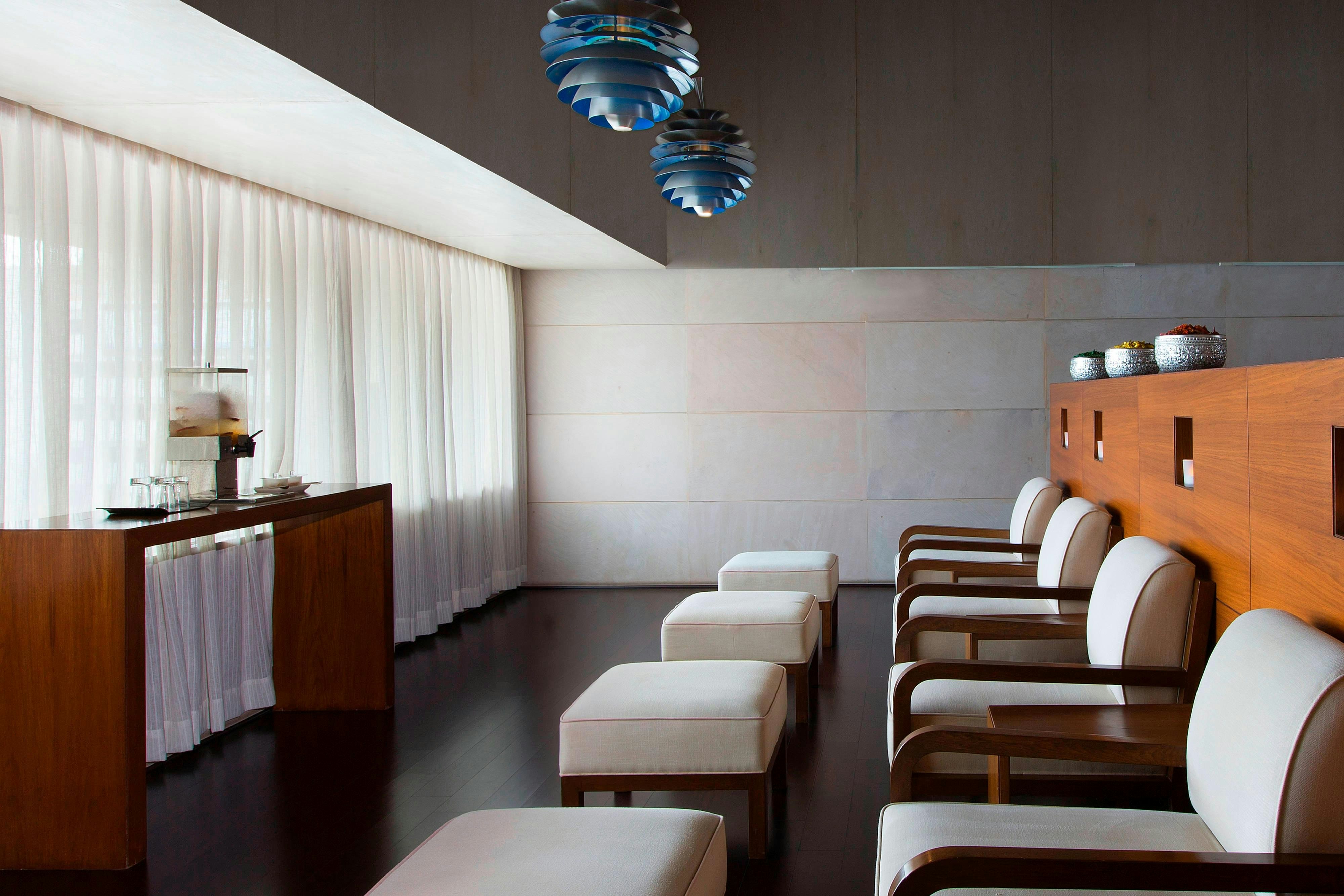 Sheraton Grand Bangalore Hotel At Brigade Gateway 45/67