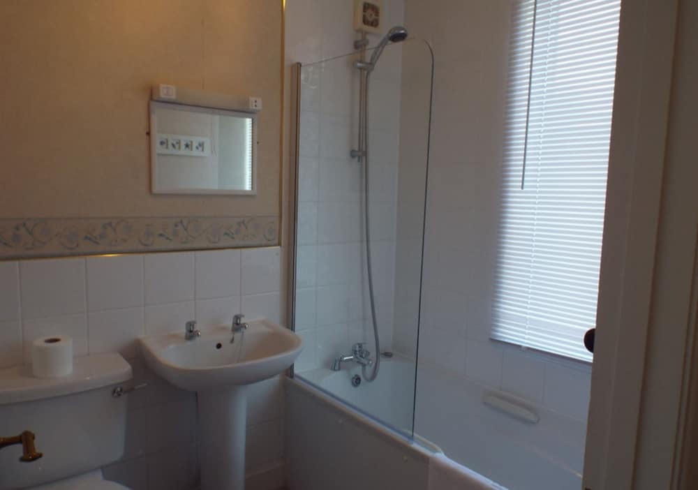 The Millbrook B & B 49/50