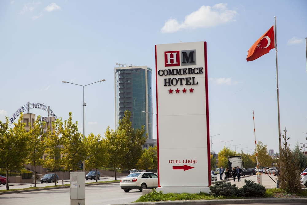 Hm Commerce Hotel 4/66