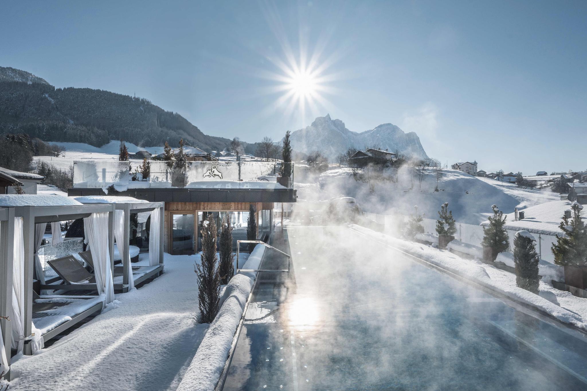 Abinea Dolomiti Romantic Spa Hotel 24/27