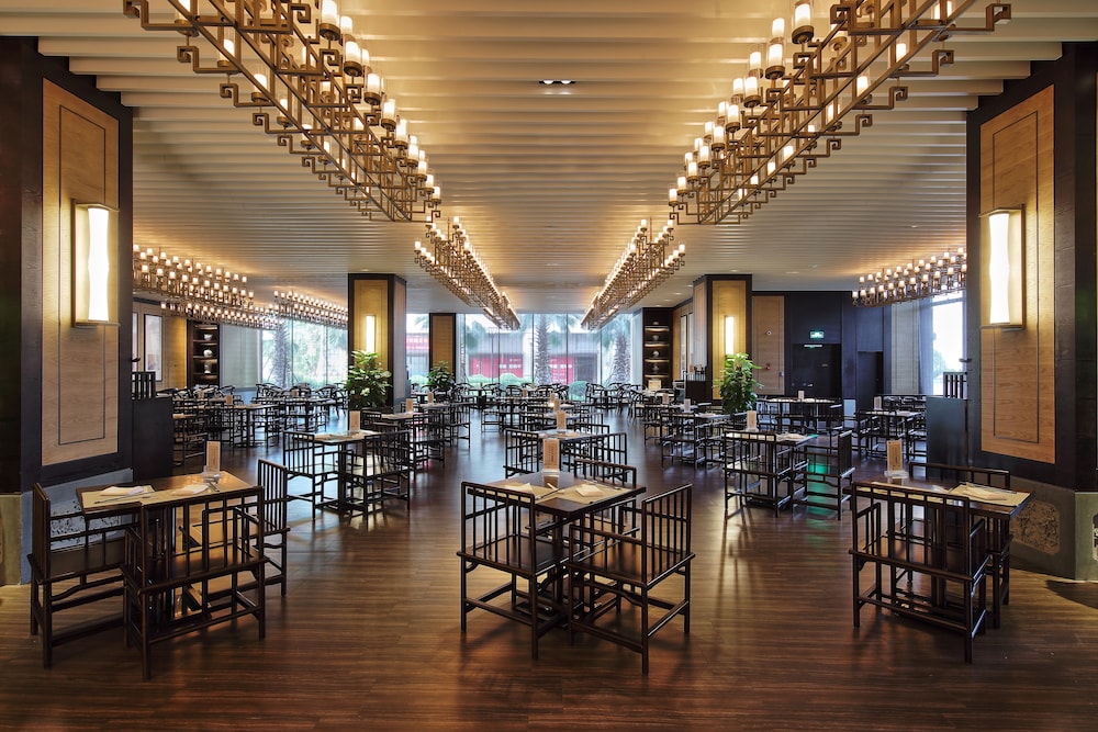 Amitabha Hotel 33/47