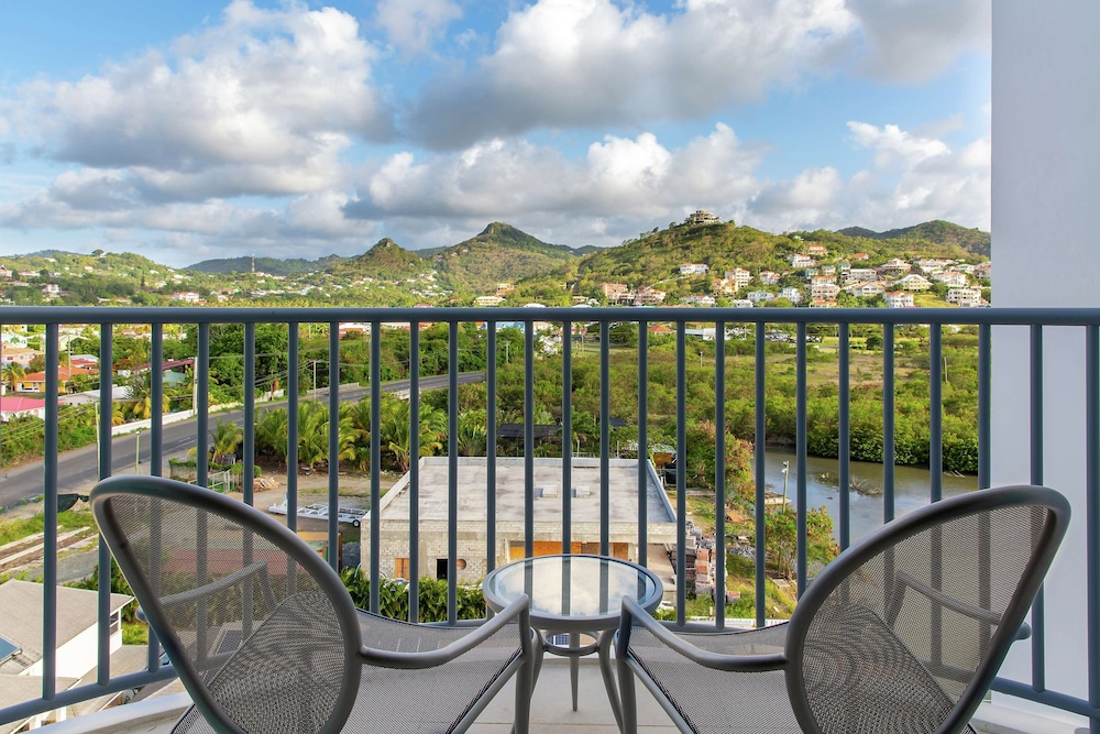 Harbor Club St Lucia, Curio Collection by Hilton 9/58