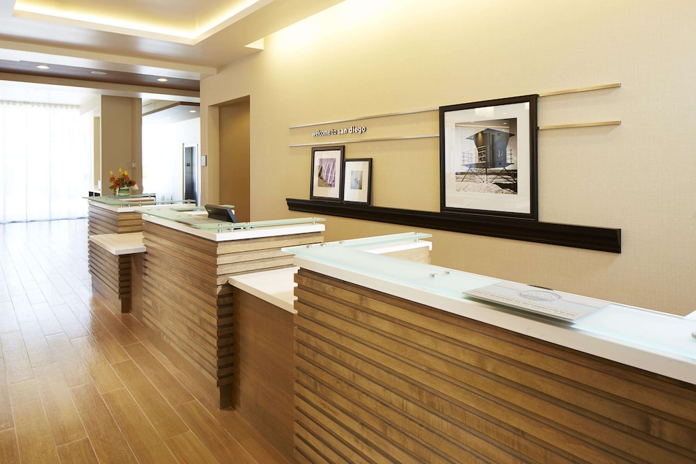 Hampton Inn San Diego/Mission Valley 37/52
