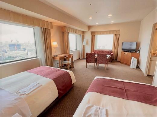 Premium, Twin Beds, Corner