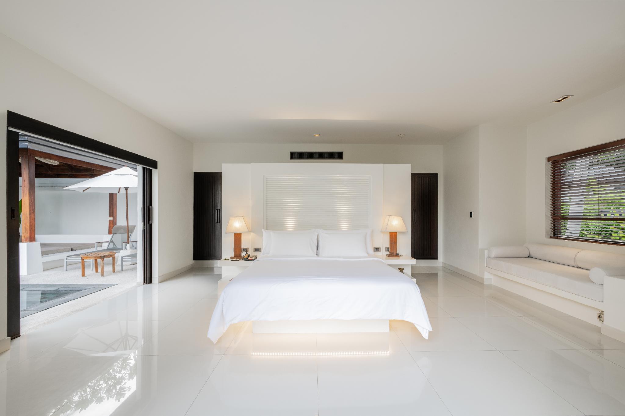 Grand, Pool, Premium, Deluxe, Villa, King Bed, Sea View