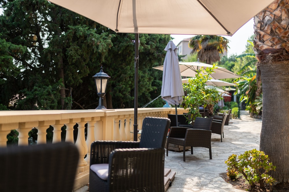 Villa Azur 46/50