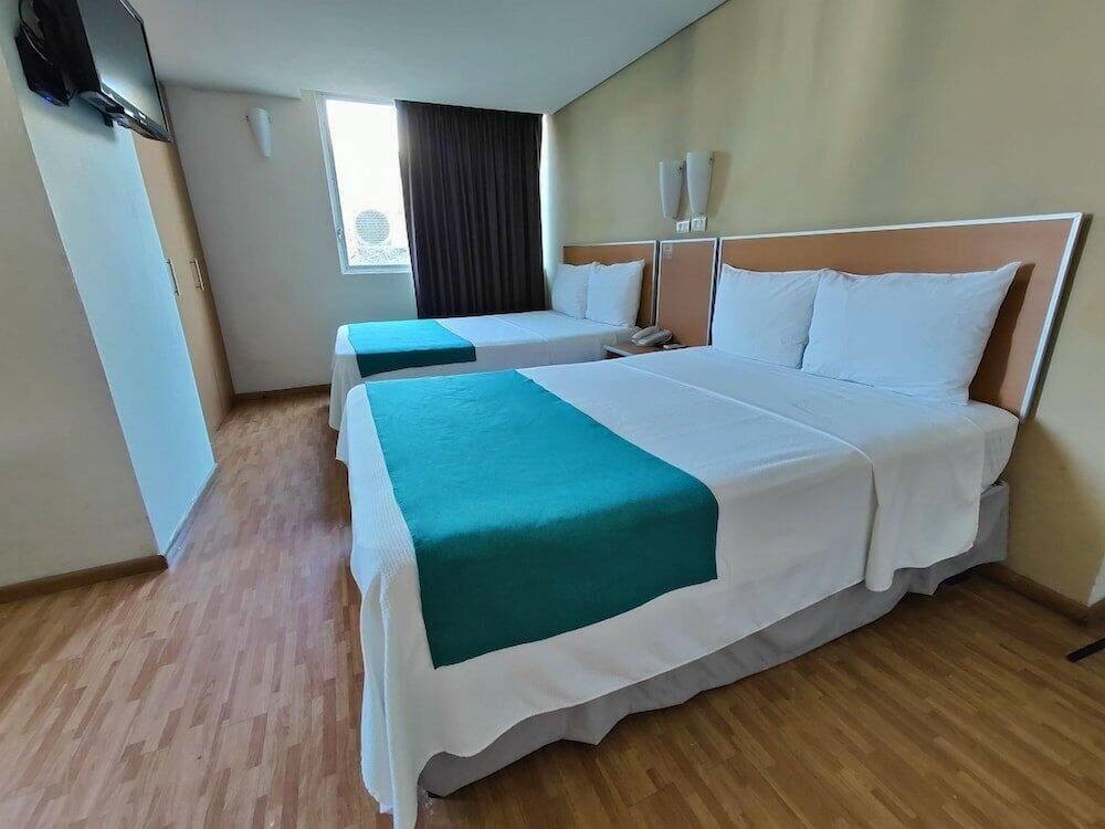 Hotel Kasa Express 12/56