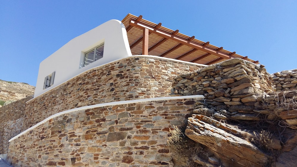 Villa Baya 1/17