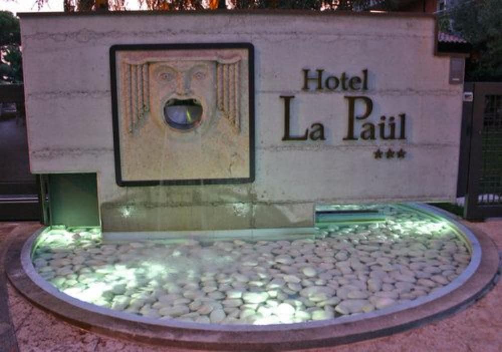 La Paul Hotel 13/35