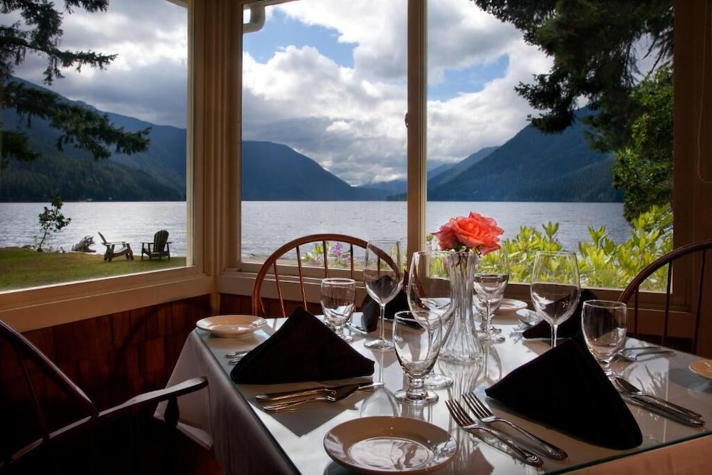 Lake Crescent Lodge 32/50
