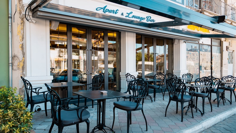 Alesta Midtown 41/57