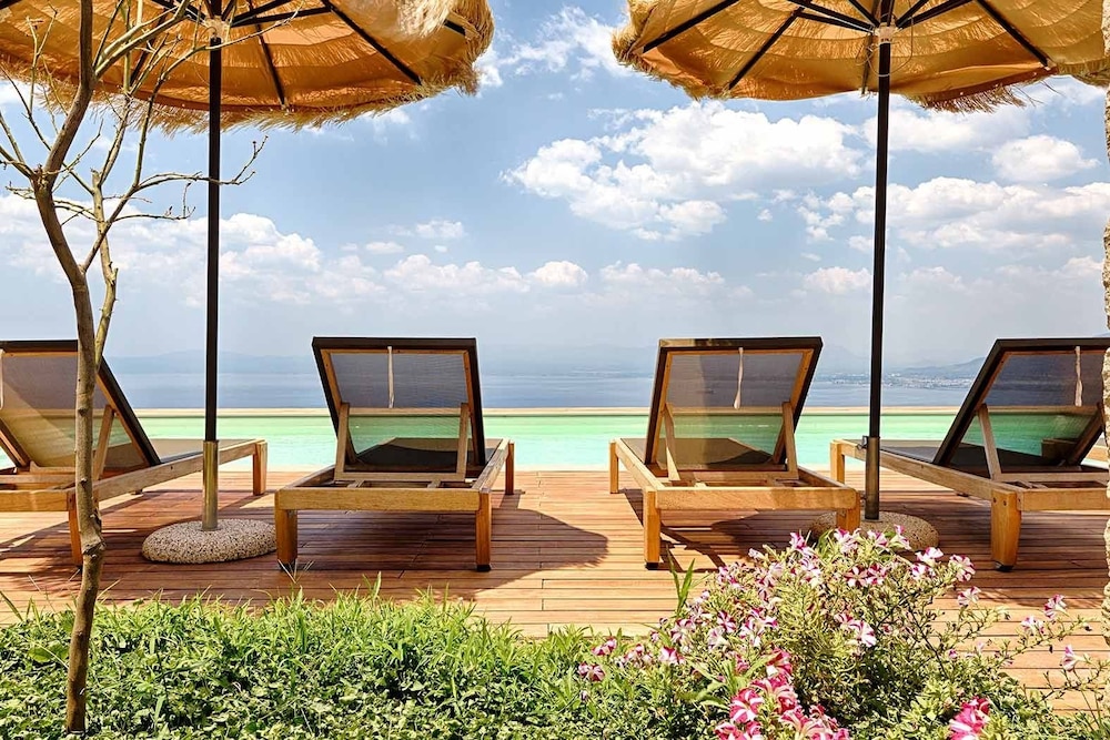 Euphoria Suites 31/41
