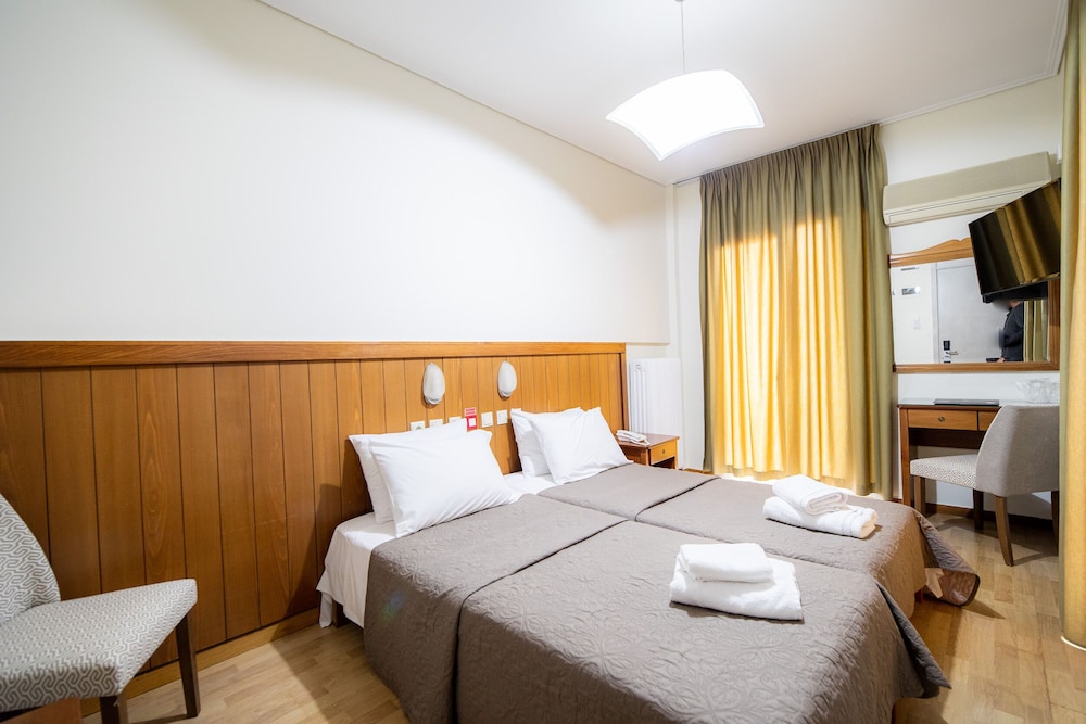 Philippos Hotel 16/63
