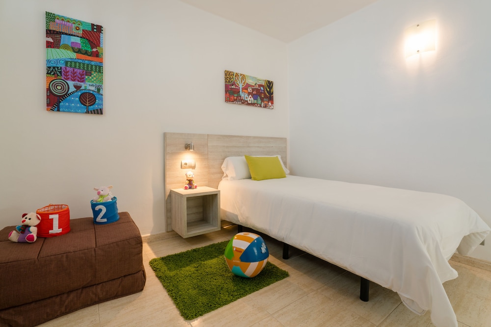 Galeon Playa Apartments 23/78