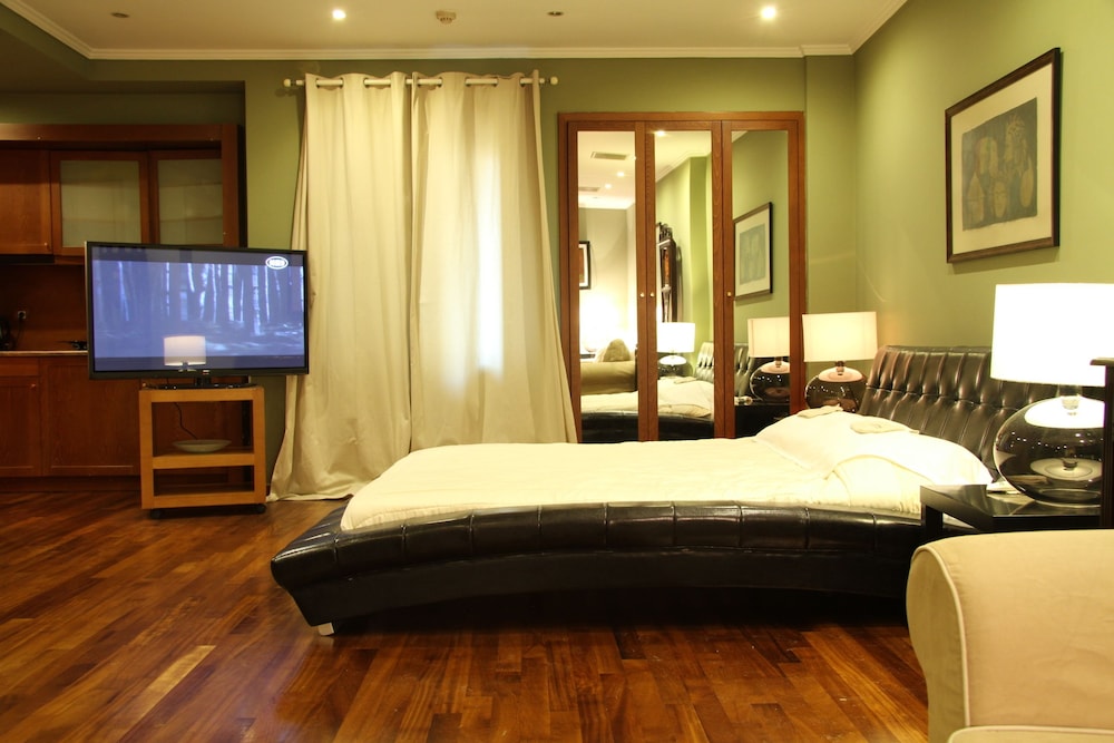 Andromeda Suites and Apartments 20/48