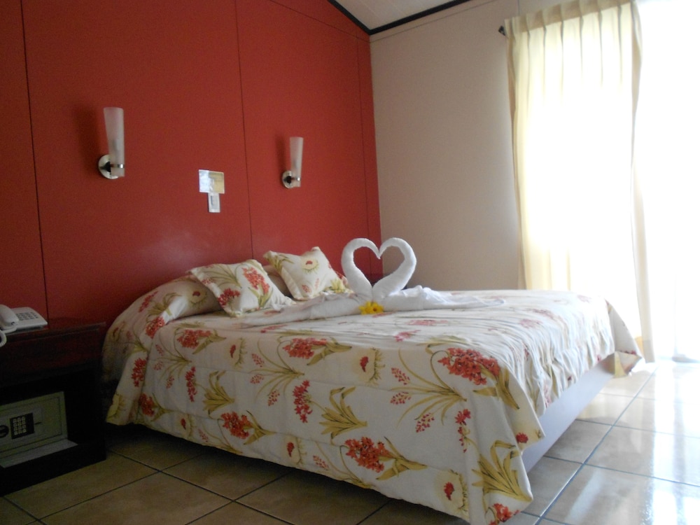 Hotel Arenal Rabfer 32/65