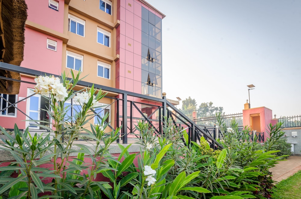 Nyumbani Hotel Makerere 32/33