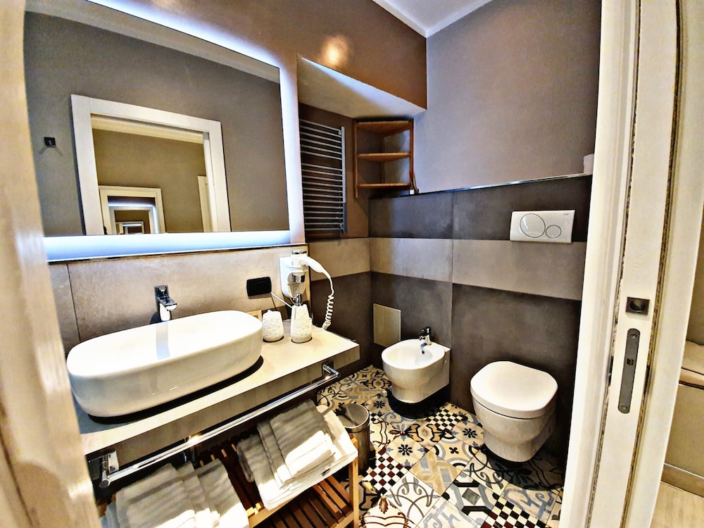Fabio Massimo Guest House 47/50