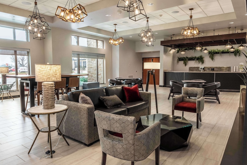 Drury Plaza Hotel College Station 31/50
