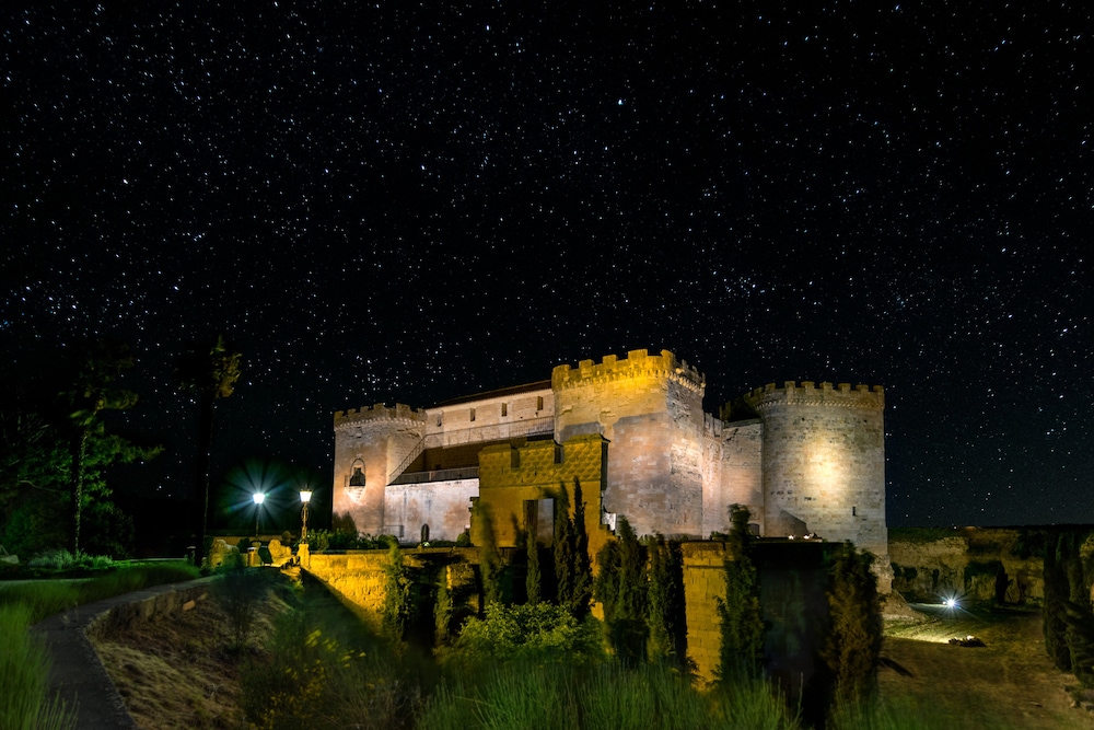 Posada Real Castillo Del Buen Amor 62/65