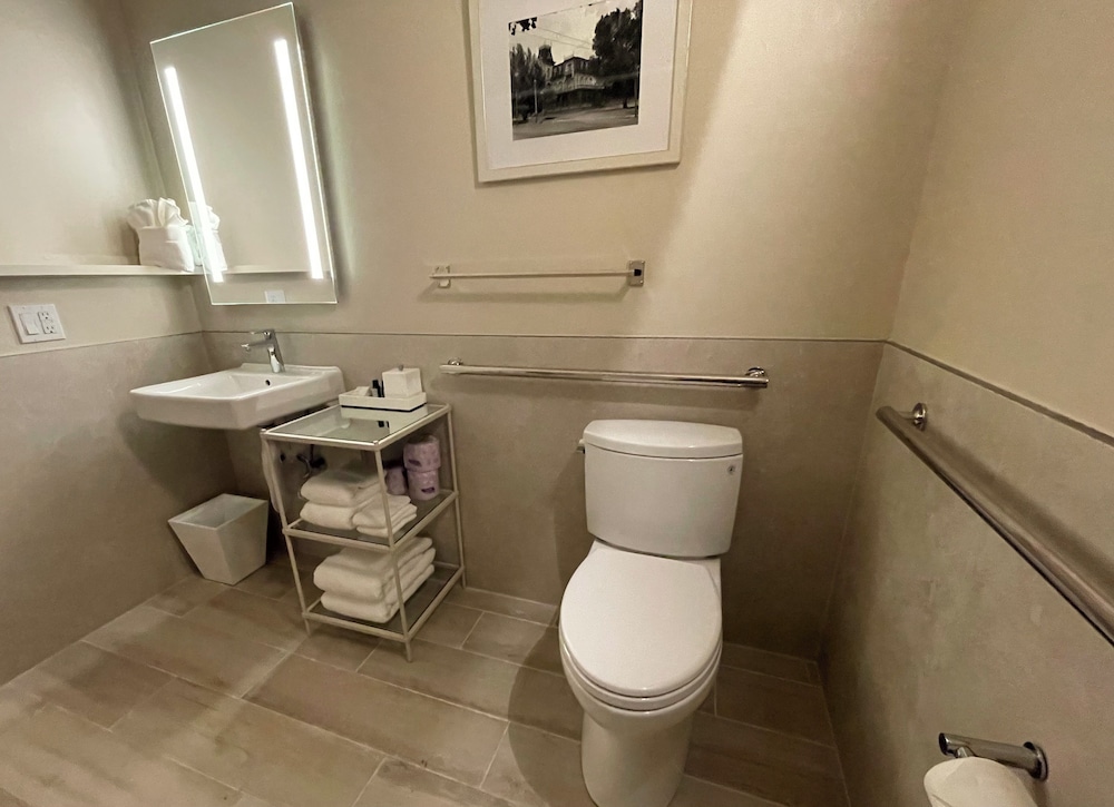 Luxx Plaza Hotel 46/51