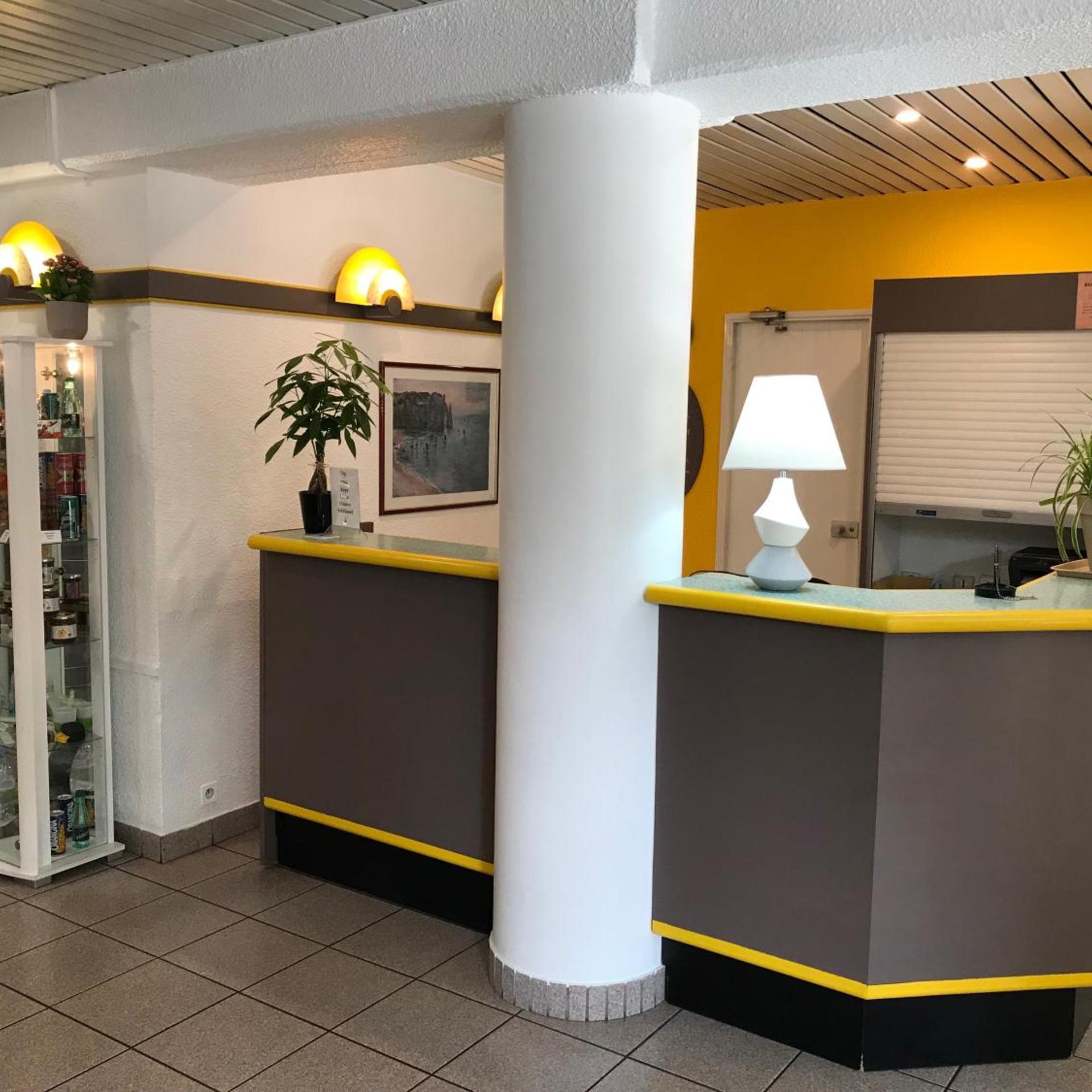 EGG HOTEL - HOTEL LES GENS DE MER Dieppe 6/48