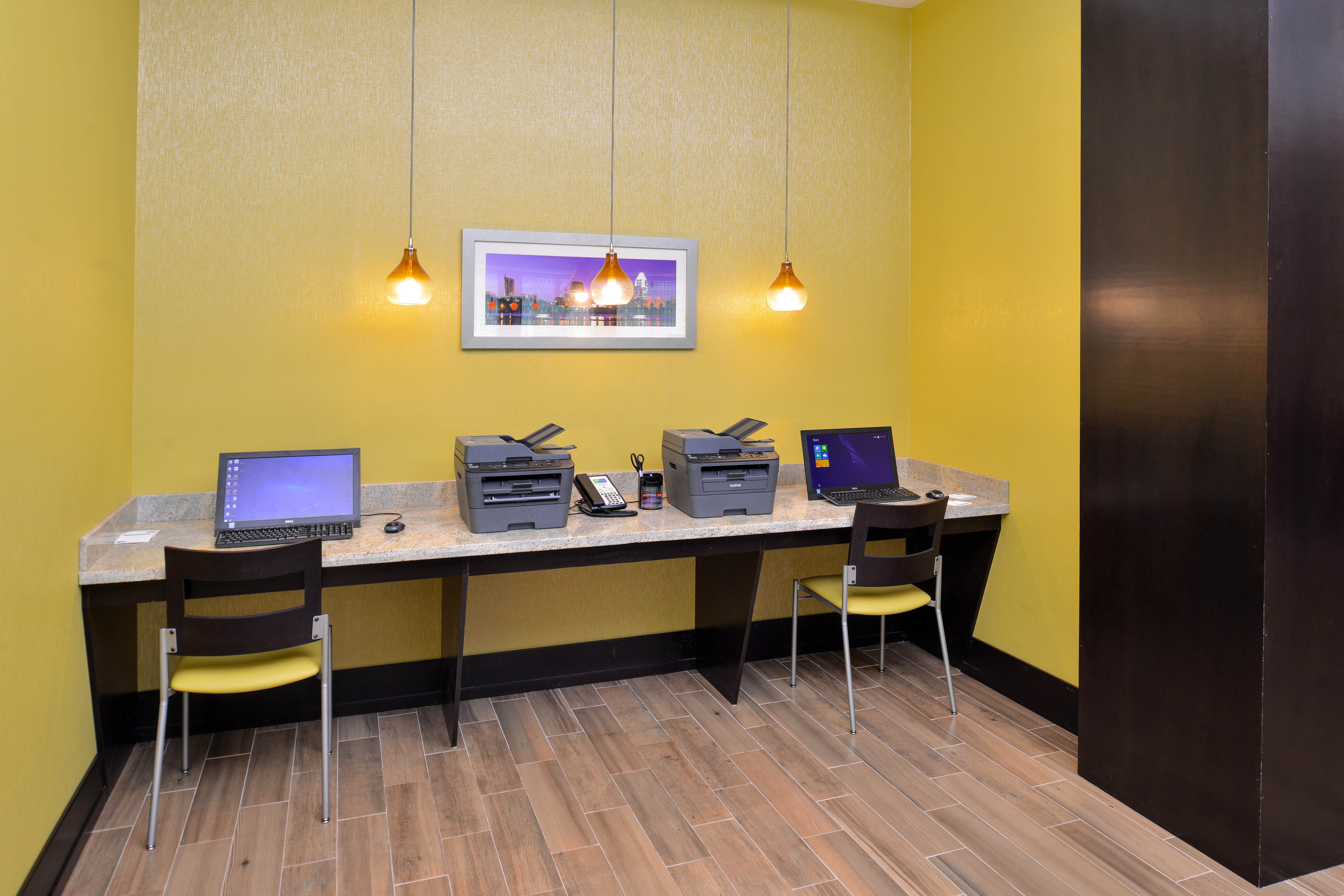 Holiday Inn Express And Suites Austin South 57/67