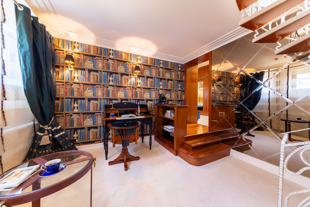Suter Palace Boutique Hotel 55/69