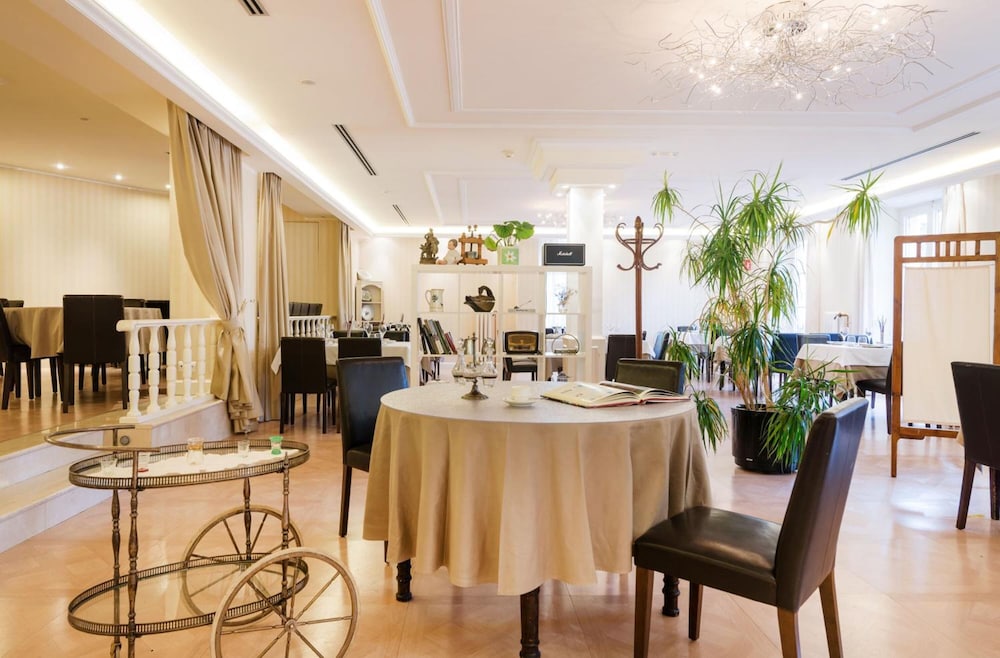 Minotel Andria 23/33