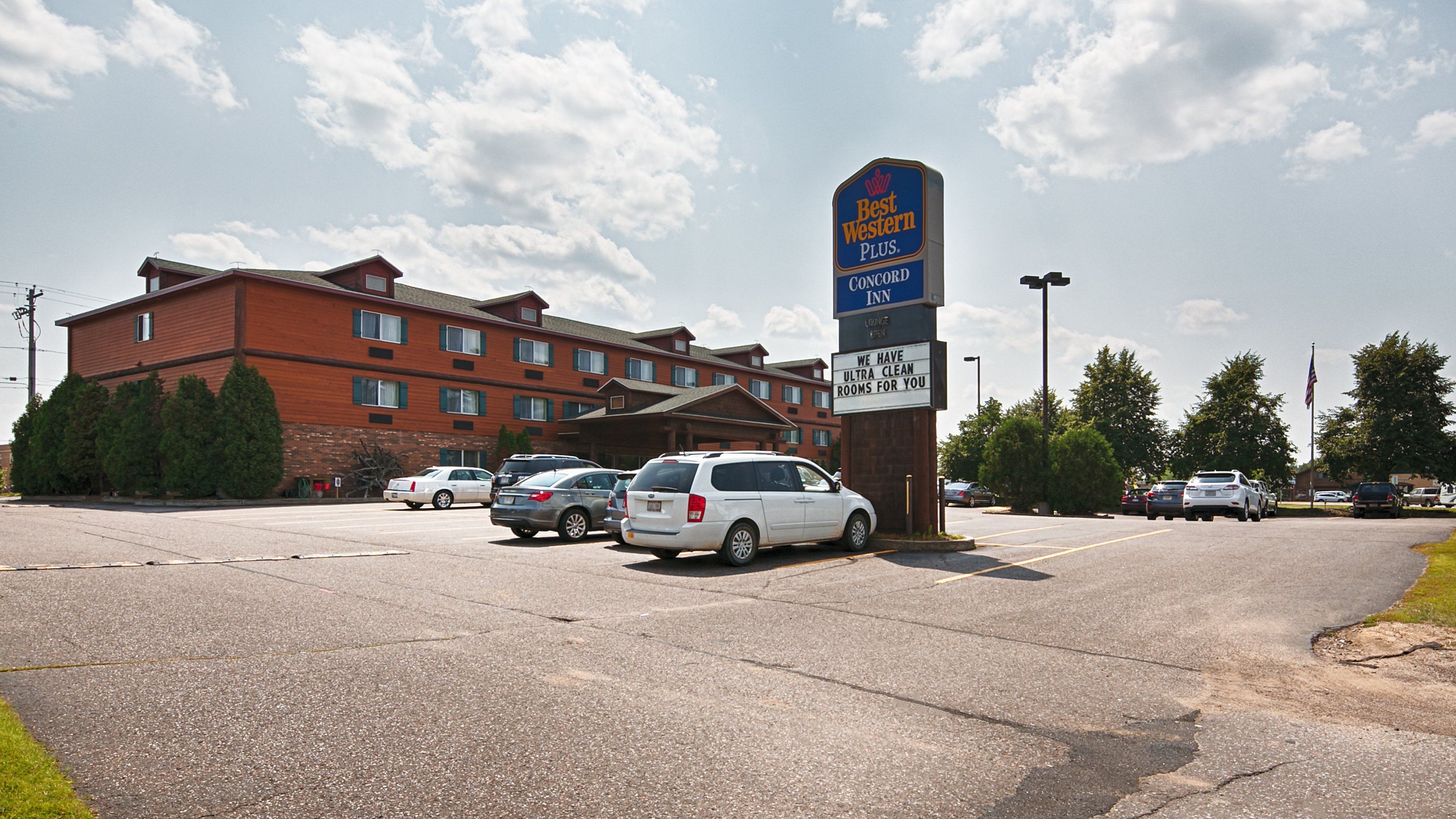 Best Western Plus Concord Inn 65/75