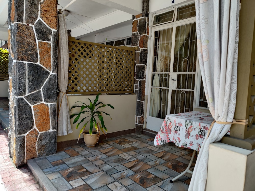 Pereybere Beach Apartments 56/83