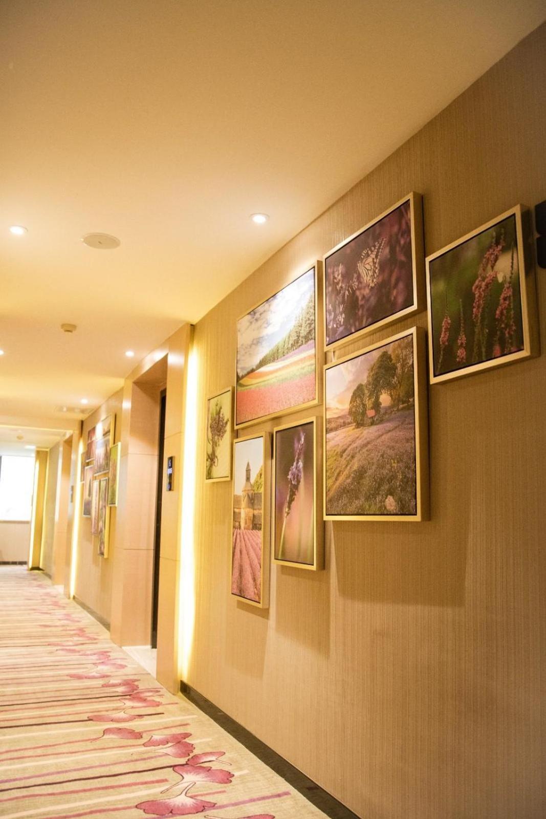 Lavande Hotels Shenzhen North Railway Station Bantian Metro Station 12/51