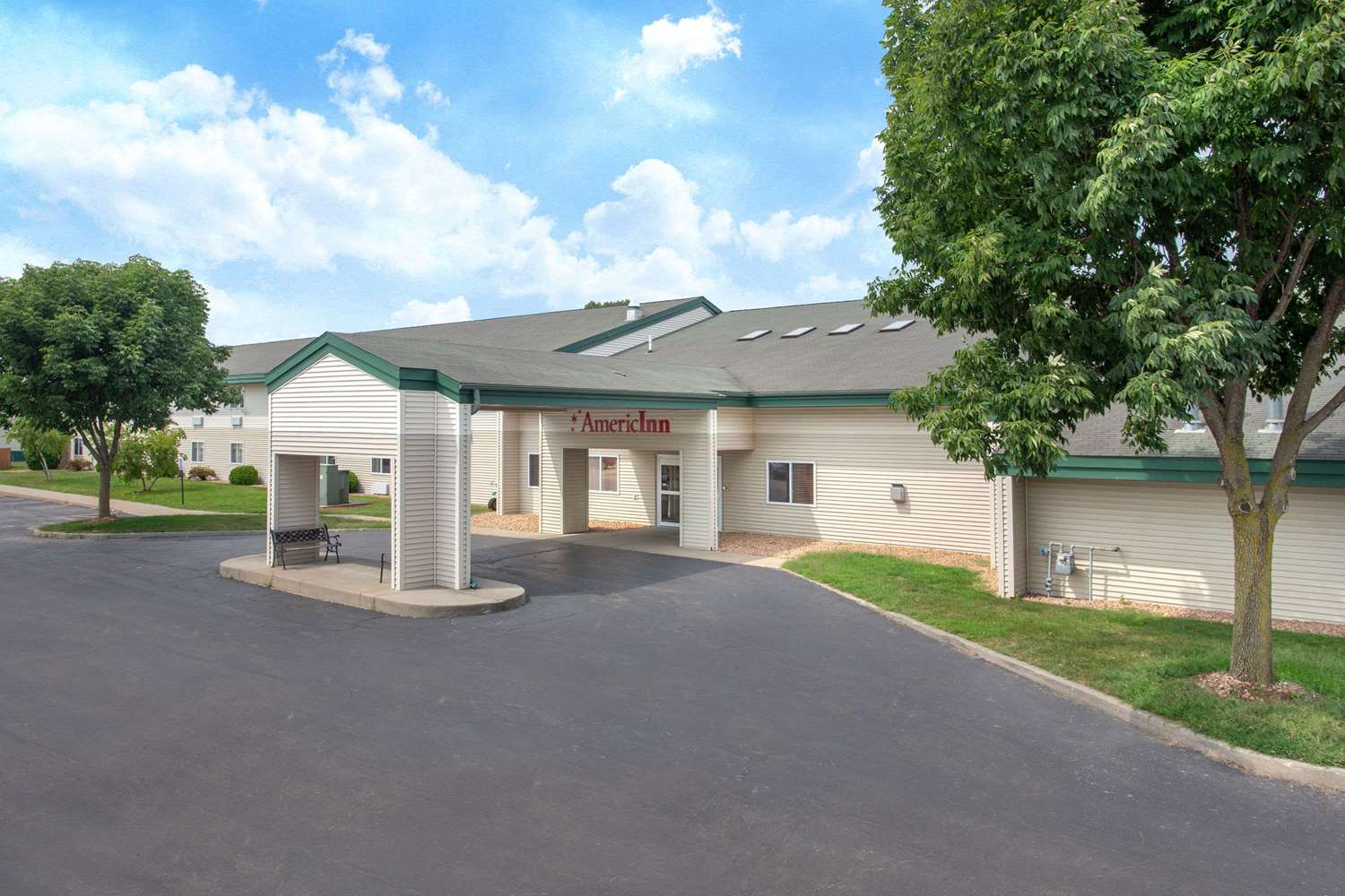 Americinn By Wyndham Boscobel 35/40