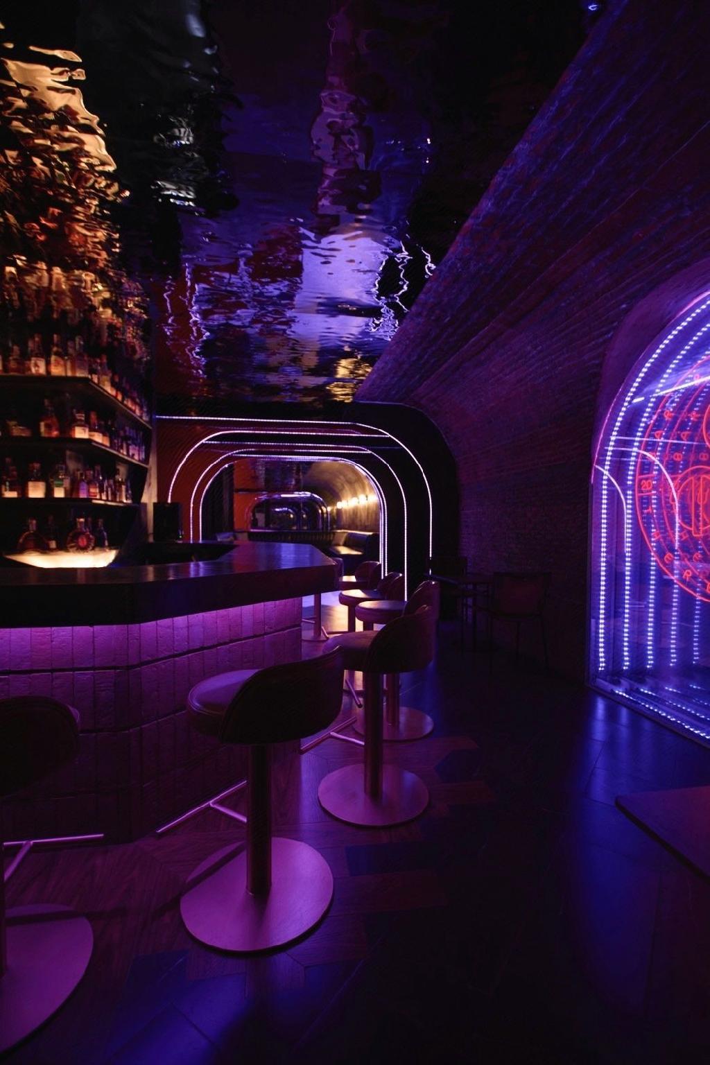 U42 Hotel Bangkok 28/39