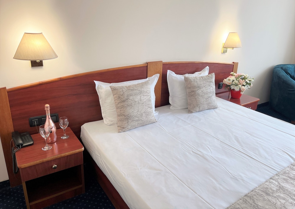 Orbita Hotel 25/49