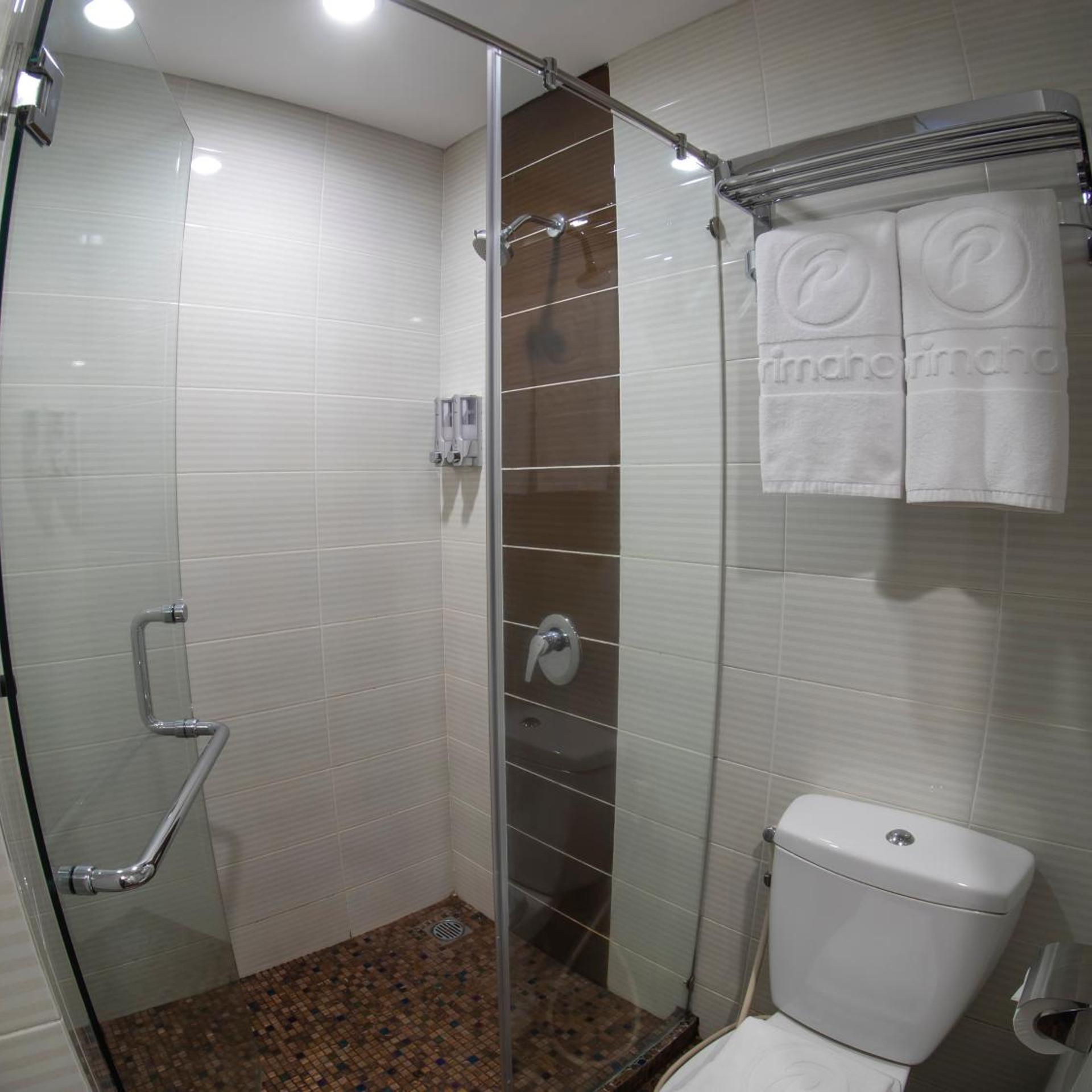 D Primahotel Terminal 1a 45/46