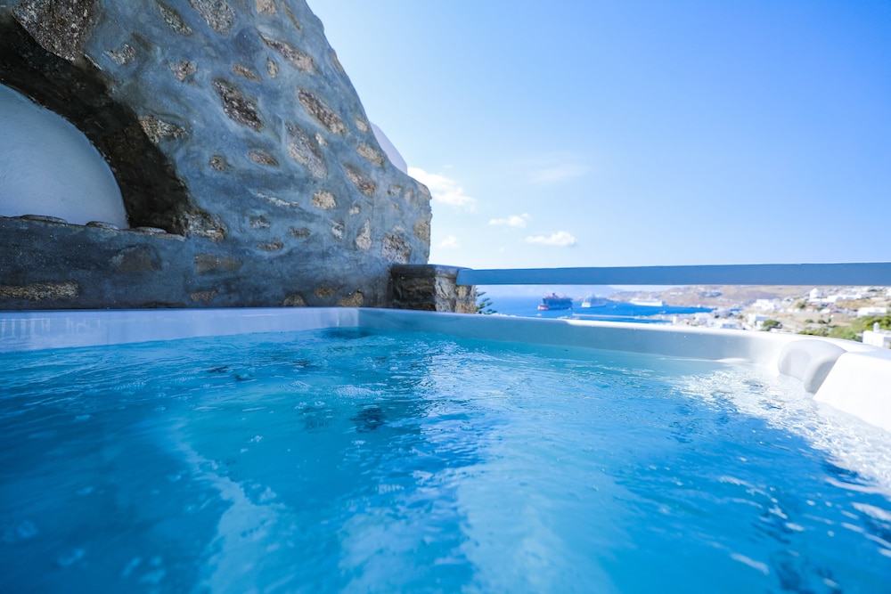 Ibiscus Boutique Hotel 43/49
