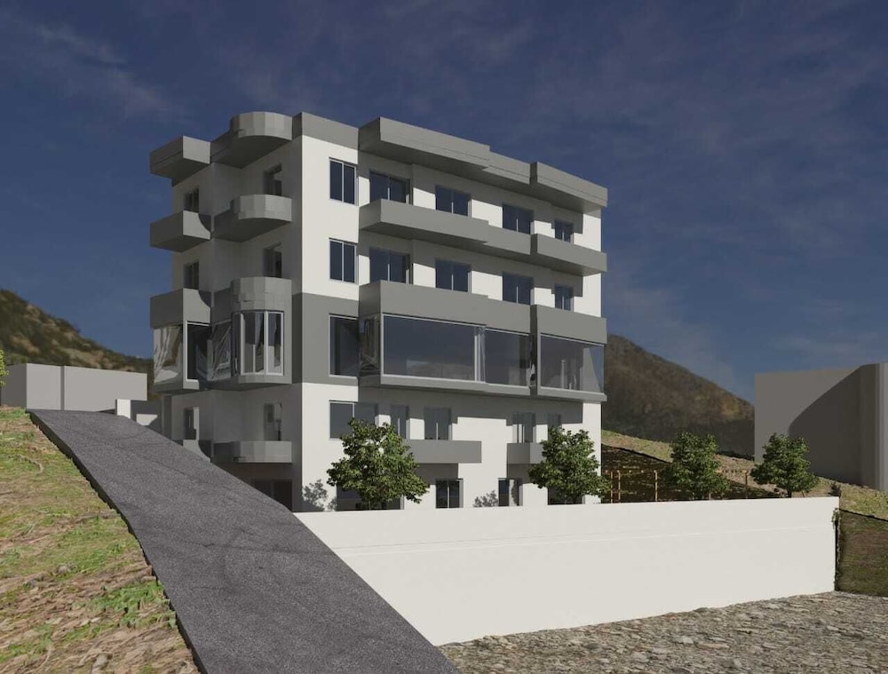Hotel Sunrays in SARANDE