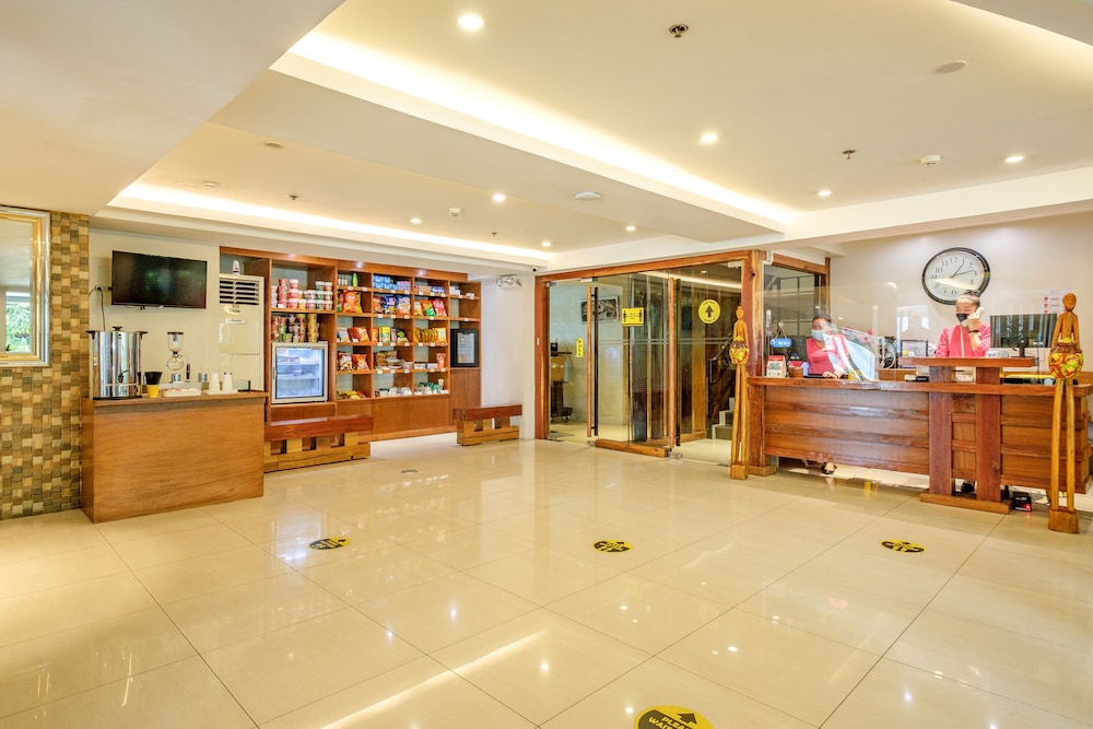 Myspace Hotel At Bgc 12/70